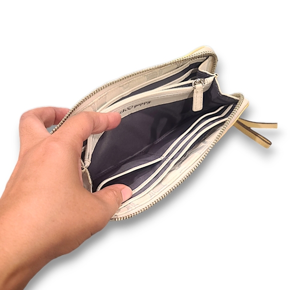 Coach Poppy Wallet - Picture 6 of 15